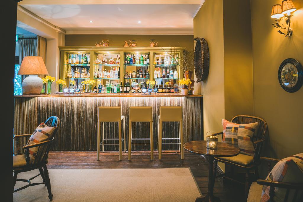 The Coed-Y-Mwstwr Hotel Бридженд Экстерьер фото